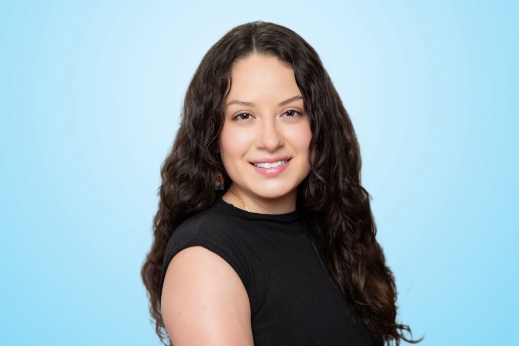 Alejandra Lopez LCSW therapist in Chicago providing psychotherapy and mental health support for individuals