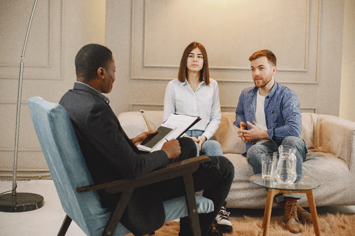 therapy consultation session in Chicago with therapist providing clinical guidance and supervision to mental health professionals
